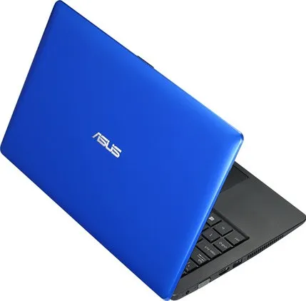 Asus F200CA-KX070H F Laptop (Pentium Dual Core/ 2GB/ 500GB/ Win8)