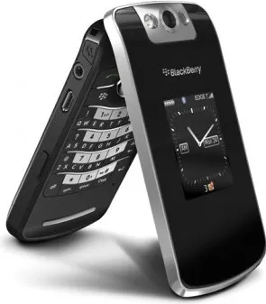 Blackberry Pearl Flip 8220